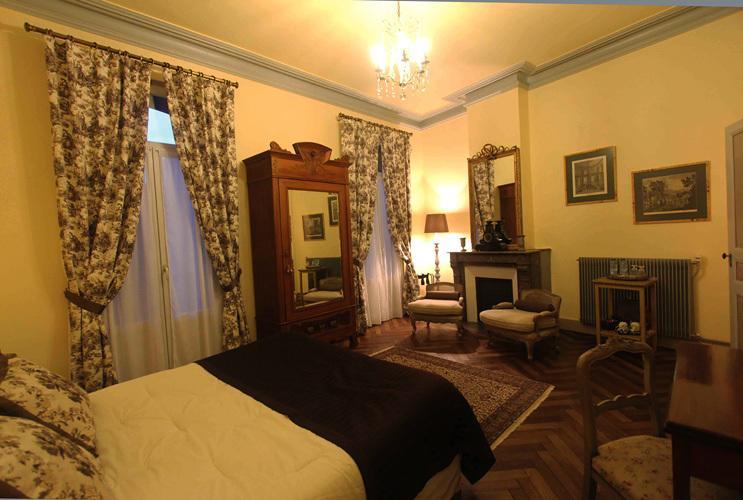 Les Buis Bed & Breakfast อิล-ซูร์-เตต์ ห้อง รูปภาพ