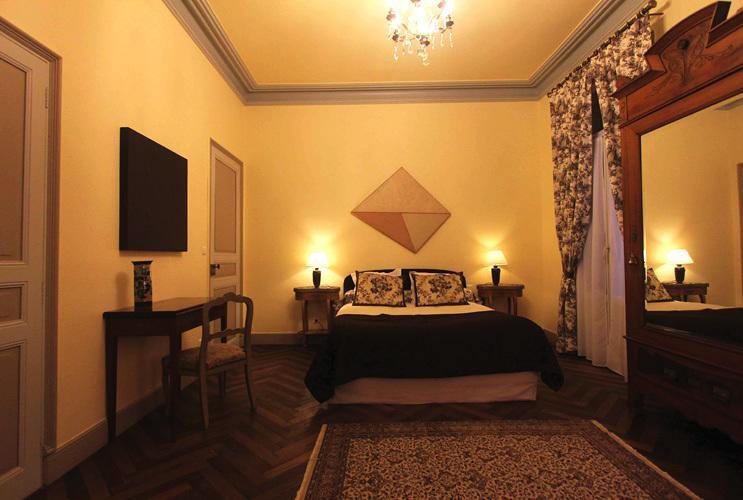 Les Buis Bed & Breakfast อิล-ซูร์-เตต์ ห้อง รูปภาพ